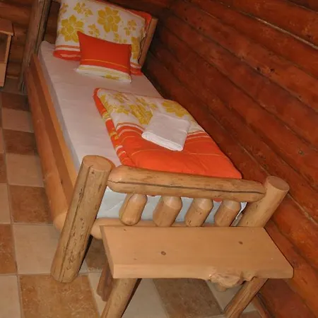 Roenk-wellness Panzio Mezopeterd