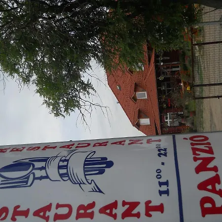 Roenk-wellness Panzio * Mezopeterd