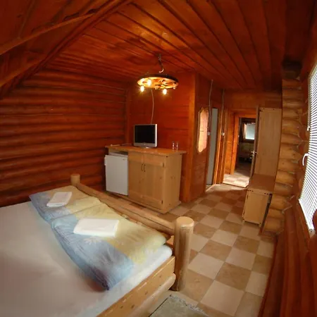Roenk-wellness Panzio Panzió 3*